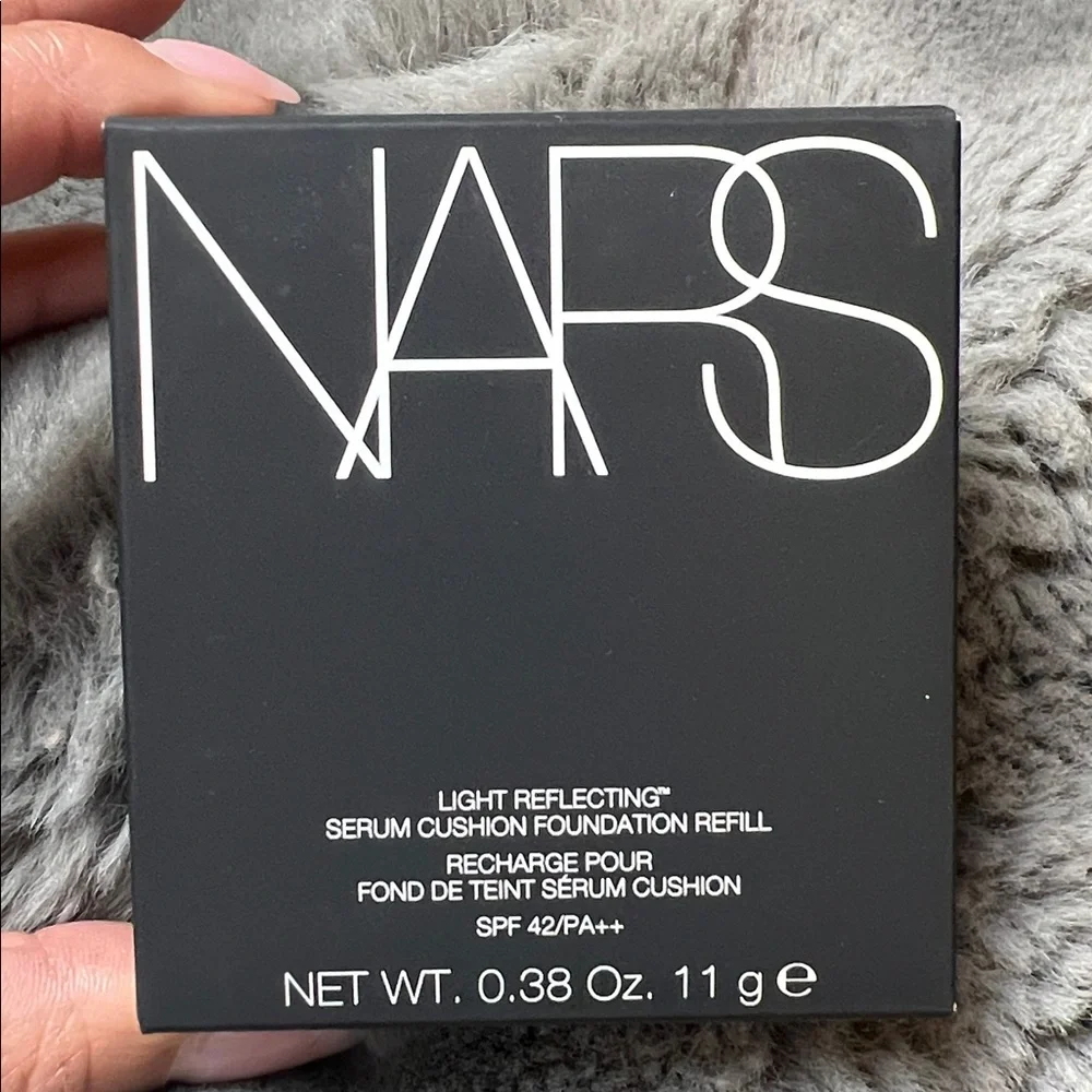 NARS Light Reflecting Serum Cushion Foundation Refill-Mont Blanc